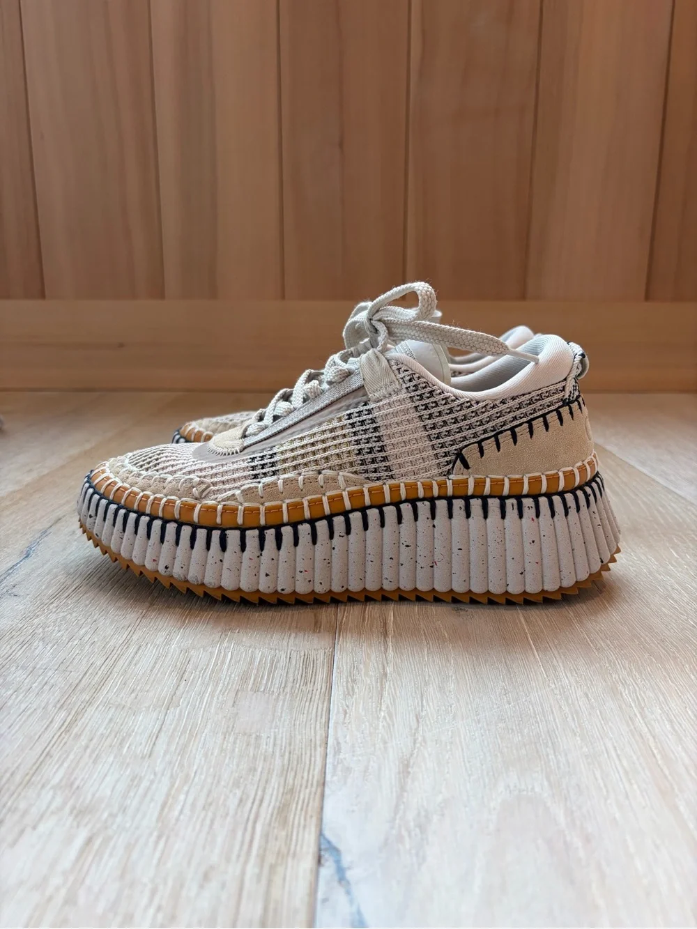 Chloé Nama Sneakers Cream Beige Multicolor